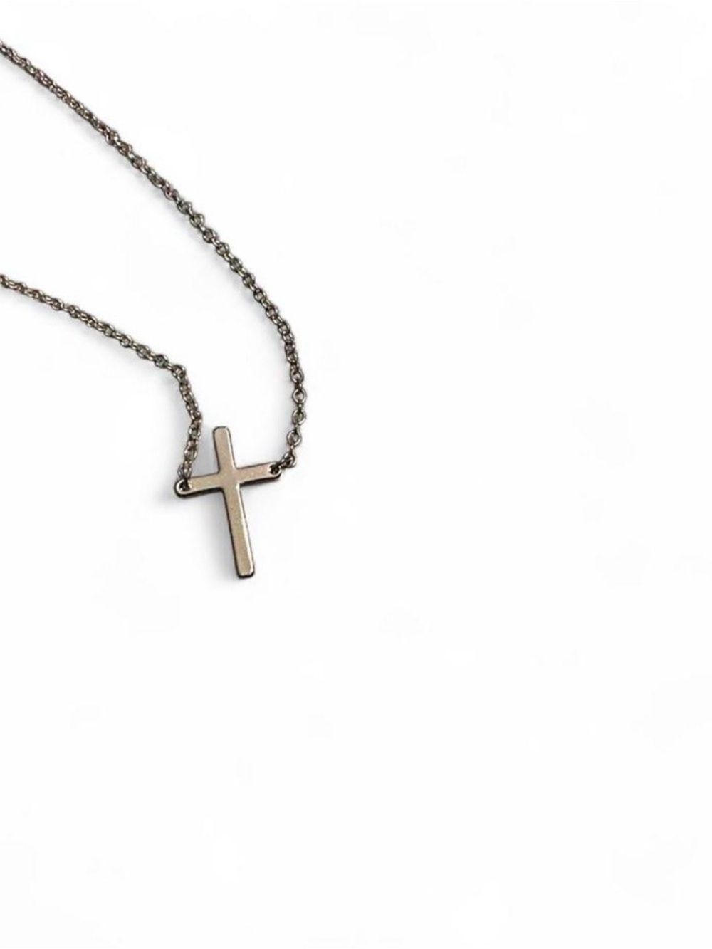 Elegant Gold Cross Necklace